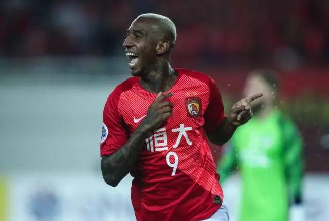  科隆新援闪耀全场，德甲升班马展现黑马本色